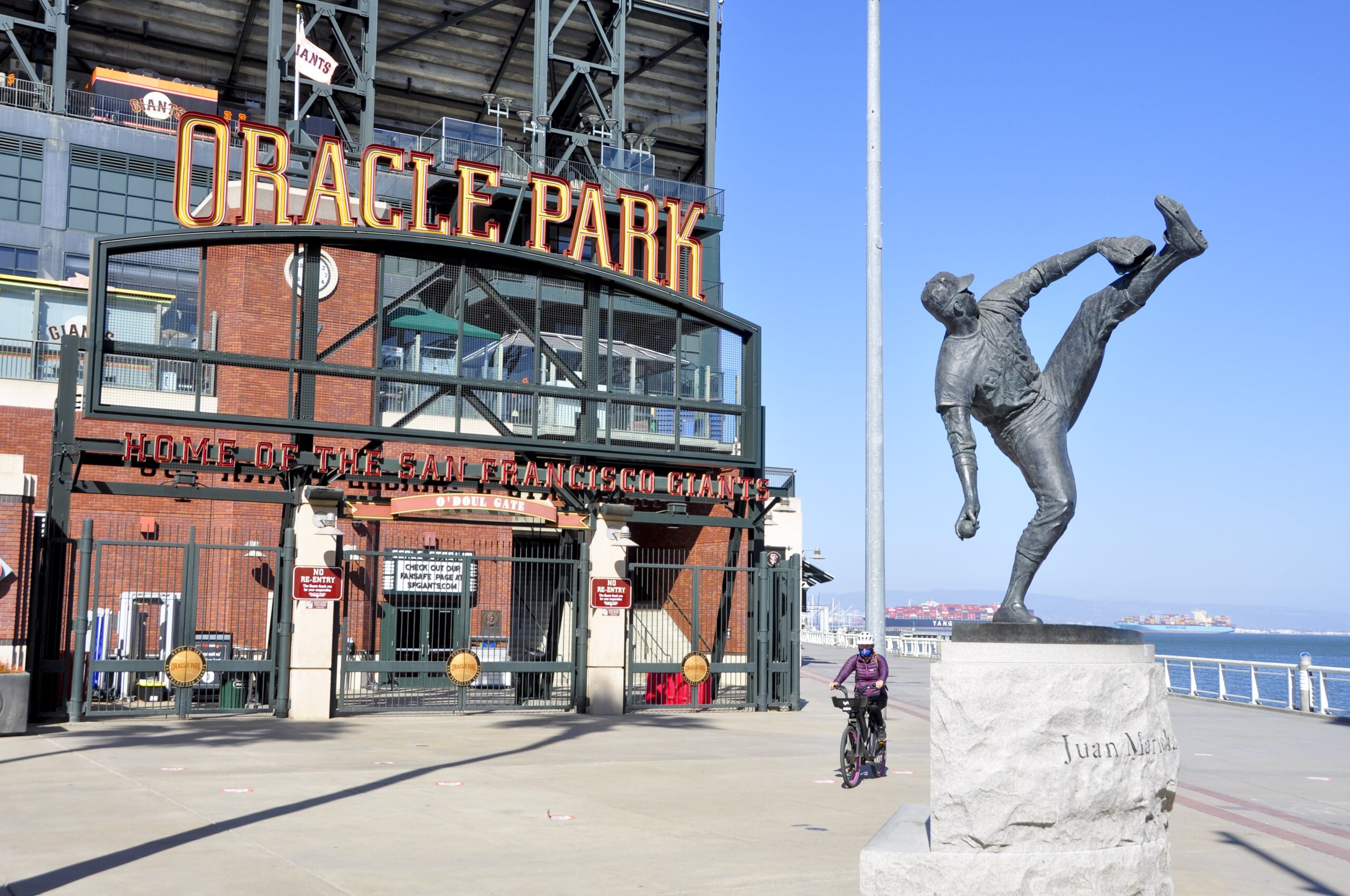 Photos: San Francisco Giants fans celebrate return to 'normalcy